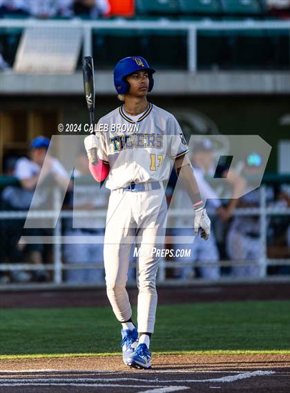 Thumbnail 2 in Brighton vs. Orem (UHSAA 5A Bracket Play) photogallery.