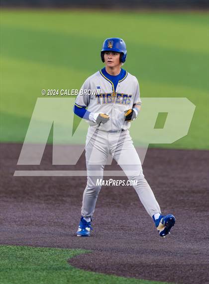 Thumbnail 3 in Brighton vs. Orem (UHSAA 5A Bracket Play) photogallery.
