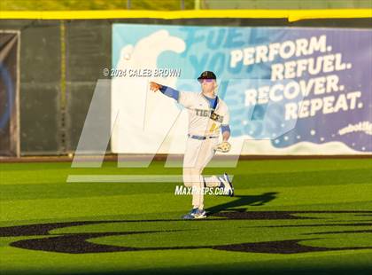 Thumbnail 2 in Brighton vs. Orem (UHSAA 5A Bracket Play) photogallery.
