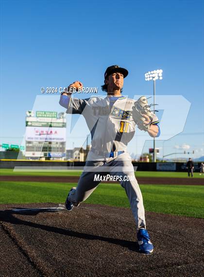 Thumbnail 2 in Brighton vs. Orem (UHSAA 5A Bracket Play) photogallery.