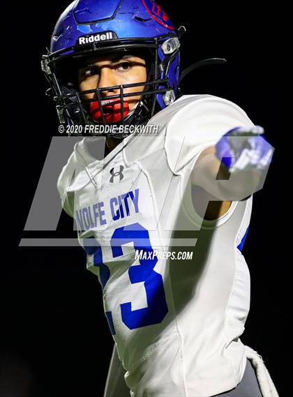 Thumbnail 2 in Wolfe City @ Lindsay (UIL 2A D1 Bi-District) photogallery.