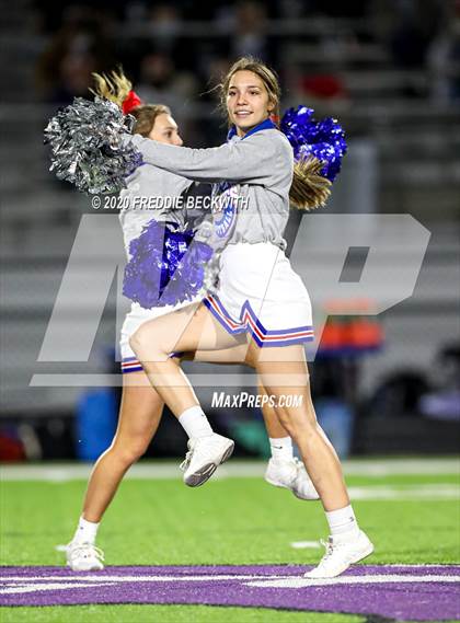 Thumbnail 3 in Wolfe City @ Lindsay (UIL 2A D1 Bi-District) photogallery.