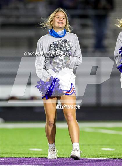Thumbnail 2 in Wolfe City @ Lindsay (UIL 2A D1 Bi-District) photogallery.