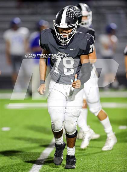 Thumbnail 2 in Wolfe City @ Lindsay (UIL 2A D1 Bi-District) photogallery.
