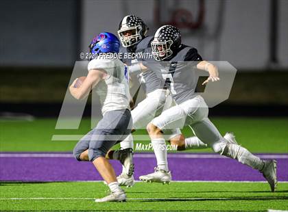 Thumbnail 3 in Wolfe City @ Lindsay (UIL 2A D1 Bi-District) photogallery.