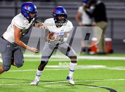 Thumbnail 2 in Wolfe City @ Lindsay (UIL 2A D1 Bi-District) photogallery.