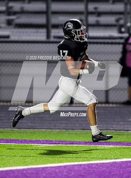 Thumbnail 2 in Wolfe City @ Lindsay (UIL 2A D1 Bi-District) photogallery.