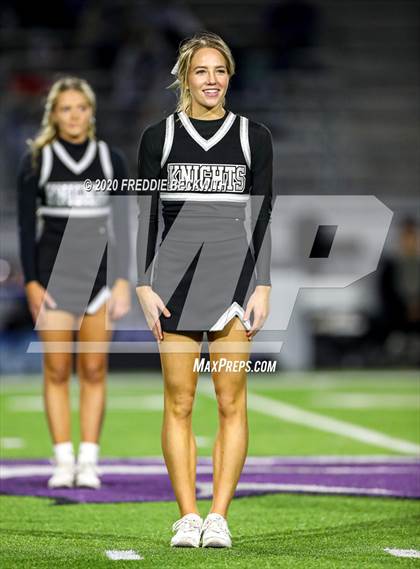 Thumbnail 3 in Wolfe City @ Lindsay (UIL 2A D1 Bi-District) photogallery.