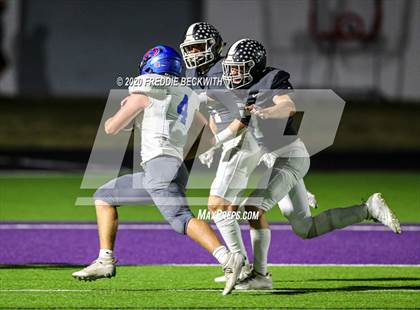Thumbnail 1 in Wolfe City @ Lindsay (UIL 2A D1 Bi-District) photogallery.