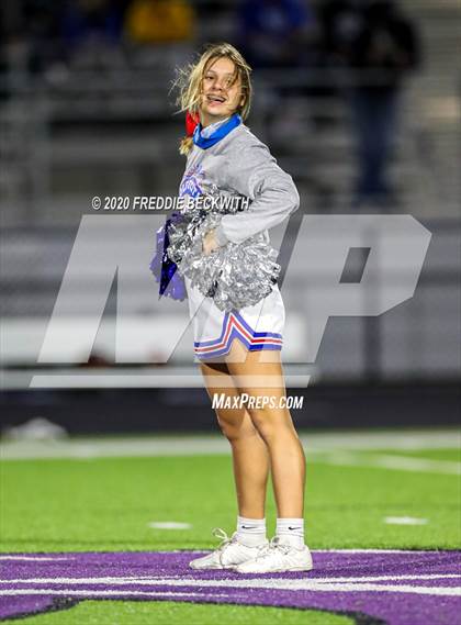 Thumbnail 2 in Wolfe City @ Lindsay (UIL 2A D1 Bi-District) photogallery.