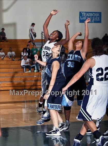Thumbnail 3 in Sam Rayburn vs. Cy-Ridge (McDonald's Texas Invitational) photogallery.