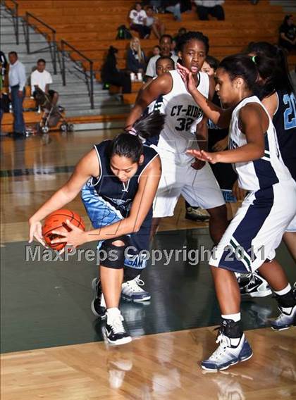 Thumbnail 1 in Sam Rayburn vs. Cy-Ridge (McDonald's Texas Invitational) photogallery.