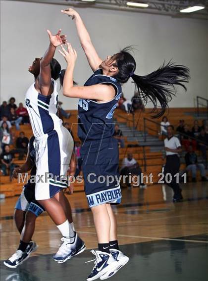 Thumbnail 2 in Sam Rayburn vs. Cy-Ridge (McDonald's Texas Invitational) photogallery.