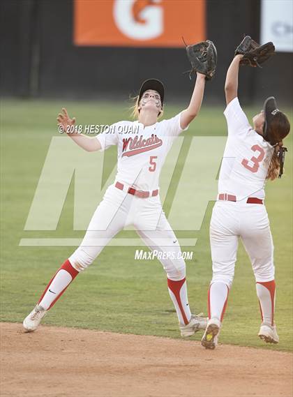 Thumbnail 2 in Redlands East Valley vs. West (CIF-SS D3 Final) photogallery.