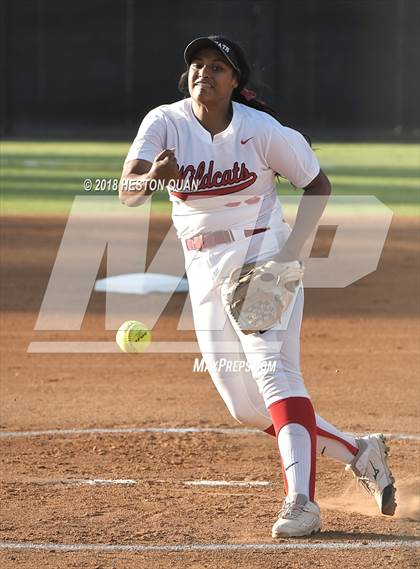 Thumbnail 1 in Redlands East Valley vs. West (CIF-SS D3 Final) photogallery.