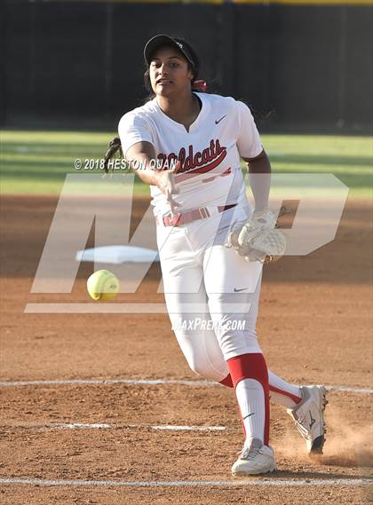 Thumbnail 3 in Redlands East Valley vs. West (CIF-SS D3 Final) photogallery.