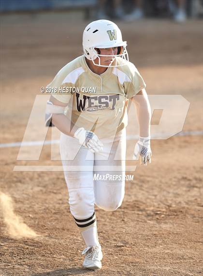 Thumbnail 3 in Redlands East Valley vs. West (CIF-SS D3 Final) photogallery.