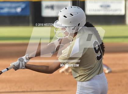 Thumbnail 3 in Redlands East Valley vs. West (CIF-SS D3 Final) photogallery.