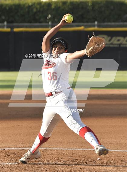 Thumbnail 2 in Redlands East Valley vs. West (CIF-SS D3 Final) photogallery.