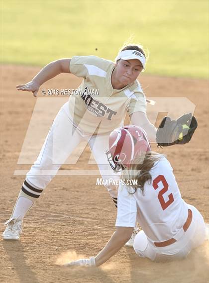 Thumbnail 3 in Redlands East Valley vs. West (CIF-SS D3 Final) photogallery.