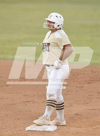 Thumbnail 3 in Redlands East Valley vs. West (CIF-SS D3 Final) photogallery.