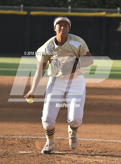 Thumbnail 3 in Redlands East Valley vs. West (CIF-SS D3 Final) photogallery.