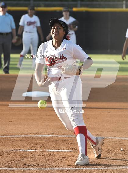 Thumbnail 2 in Redlands East Valley vs. West (CIF-SS D3 Final) photogallery.
