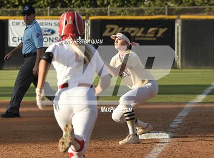 Thumbnail 1 in Redlands East Valley vs. West (CIF-SS D3 Final) photogallery.