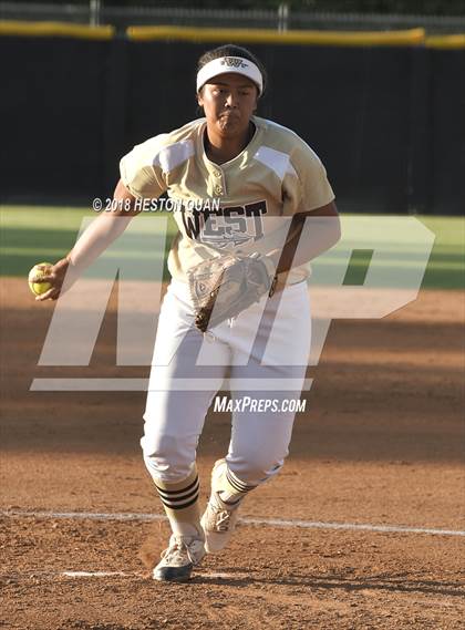 Thumbnail 3 in Redlands East Valley vs. West (CIF-SS D3 Final) photogallery.