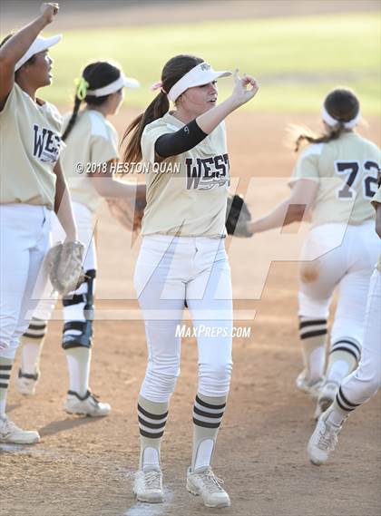 Thumbnail 2 in Redlands East Valley vs. West (CIF-SS D3 Final) photogallery.