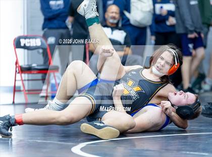 Thumbnail 3 in Lovelock Mustangs Tournament (190lbs) photogallery.