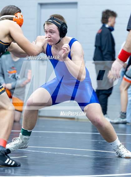 Thumbnail 2 in Lovelock Mustangs Tournament (190lbs) photogallery.