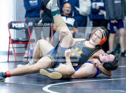 Thumbnail 1 in Lovelock Mustangs Tournament (190lbs) photogallery.
