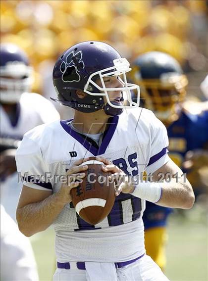 Thumbnail 1 in Pickerington Central vs. Archbishop Moeller (Skyline Chili Crosstown Showdown) photogallery.