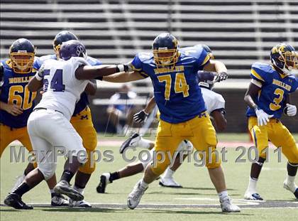 Thumbnail 1 in Pickerington Central vs. Archbishop Moeller (Skyline Chili Crosstown Showdown) photogallery.