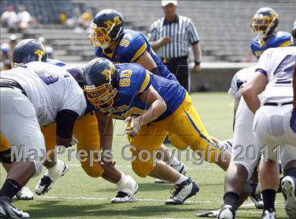 Thumbnail 2 in Pickerington Central vs. Archbishop Moeller (Skyline Chili Crosstown Showdown) photogallery.