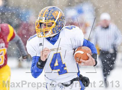 Thumbnail 1 in Brookfield vs. St. Joseph (CIAC Class M Final) photogallery.