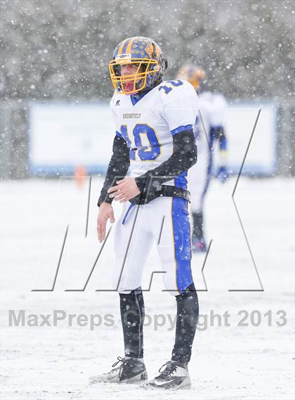Thumbnail 3 in Brookfield vs. St. Joseph (CIAC Class M Final) photogallery.