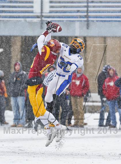 Thumbnail 3 in Brookfield vs. St. Joseph (CIAC Class M Final) photogallery.