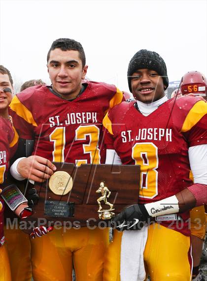 Thumbnail 3 in Brookfield vs. St. Joseph (CIAC Class M Final) photogallery.