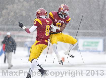 Thumbnail 2 in Brookfield vs. St. Joseph (CIAC Class M Final) photogallery.