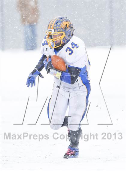 Thumbnail 2 in Brookfield vs. St. Joseph (CIAC Class M Final) photogallery.