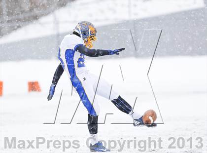 Thumbnail 3 in Brookfield vs. St. Joseph (CIAC Class M Final) photogallery.