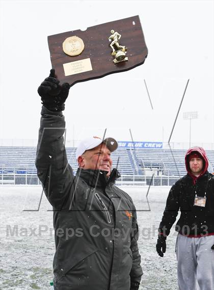 Thumbnail 1 in Brookfield vs. St. Joseph (CIAC Class M Final) photogallery.