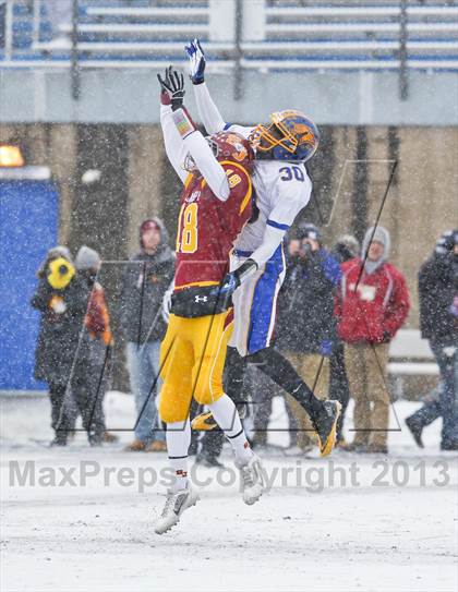 Thumbnail 2 in Brookfield vs. St. Joseph (CIAC Class M Final) photogallery.
