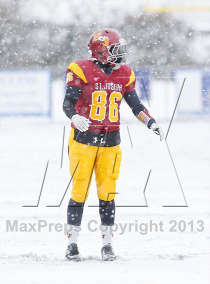 Thumbnail 1 in Brookfield vs. St. Joseph (CIAC Class M Final) photogallery.