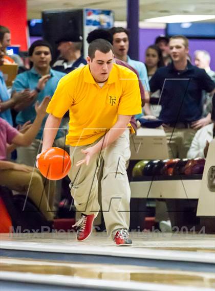 Thumbnail 1 in CIAC Bowling Championships photogallery.