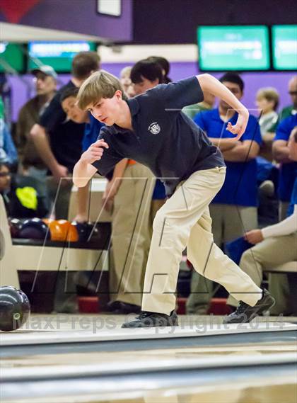 Thumbnail 2 in CIAC Bowling Championships photogallery.