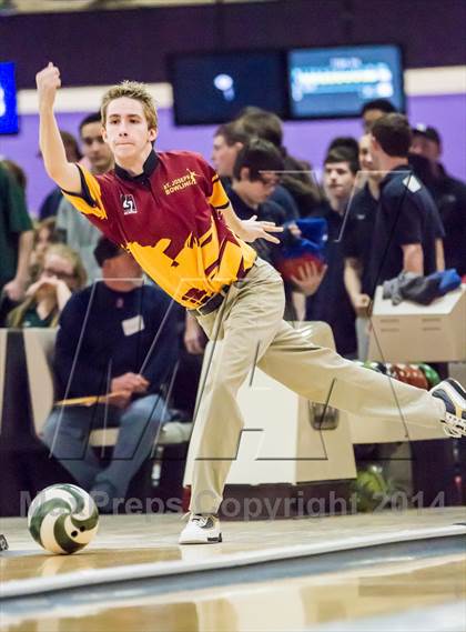 Thumbnail 3 in CIAC Bowling Championships photogallery.