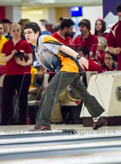 Thumbnail 3 in CIAC Bowling Championships photogallery.